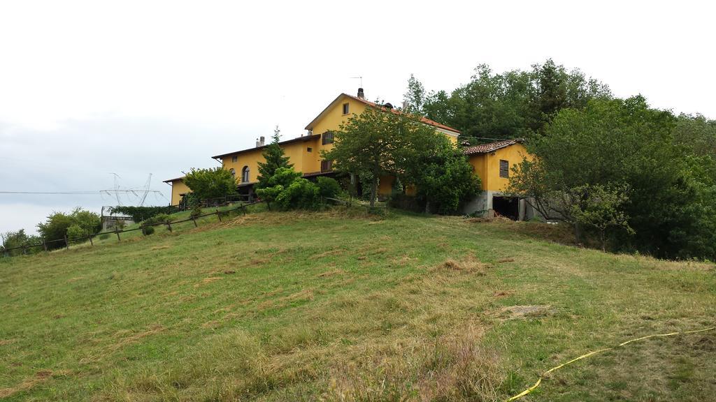 פונזונה Agriturismo Le Piagge מראה חיצוני תמונה