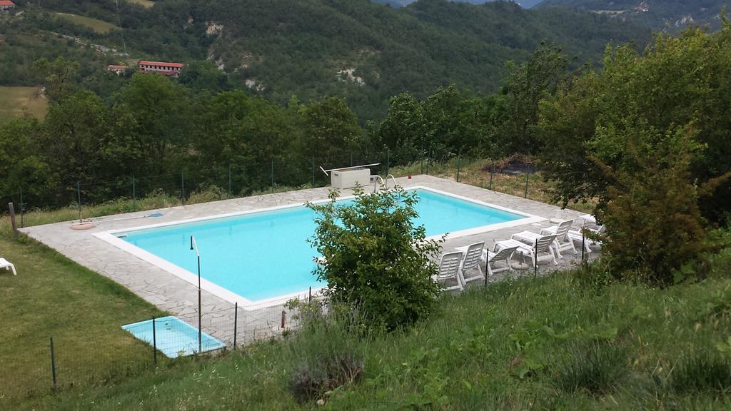 פונזונה Agriturismo Le Piagge מראה חיצוני תמונה