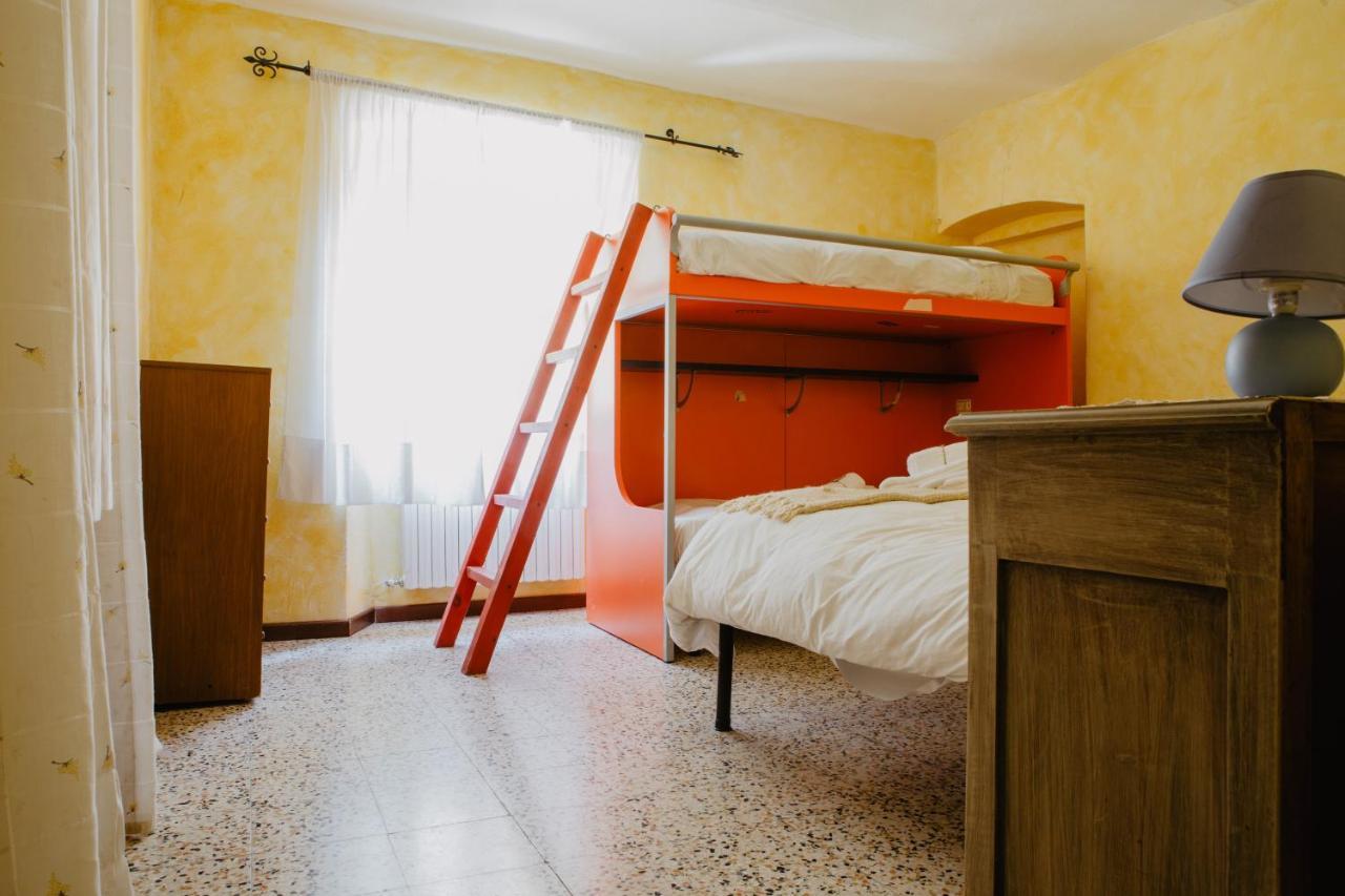 פונזונה Agriturismo Le Piagge מראה חיצוני תמונה