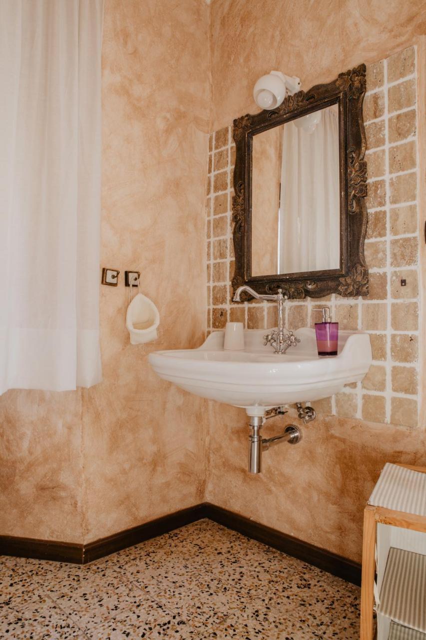 פונזונה Agriturismo Le Piagge מראה חיצוני תמונה